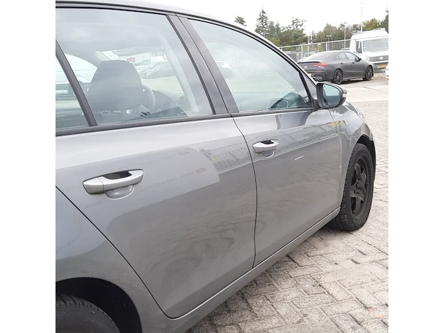 Personenauto volkswagen, golf - afbeelding 5 van  60