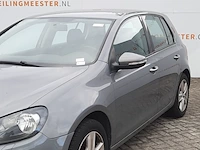 Personenauto volkswagen, golf - afbeelding 23 van  60