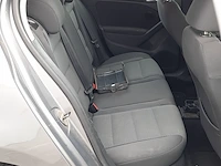Personenauto volkswagen, golf - afbeelding 42 van  60