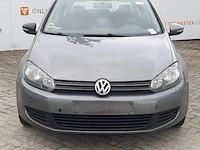 Personenauto volkswagen, golf - afbeelding 34 van  60