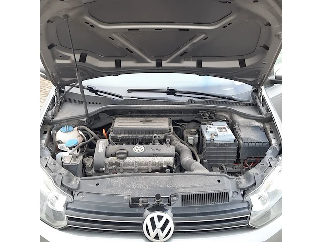Personenauto volkswagen, golf - afbeelding 54 van  60