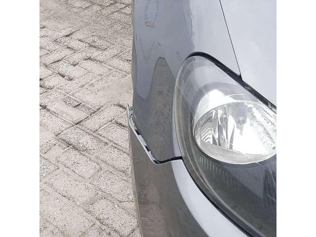 Personenauto volkswagen, golf - afbeelding 59 van  60