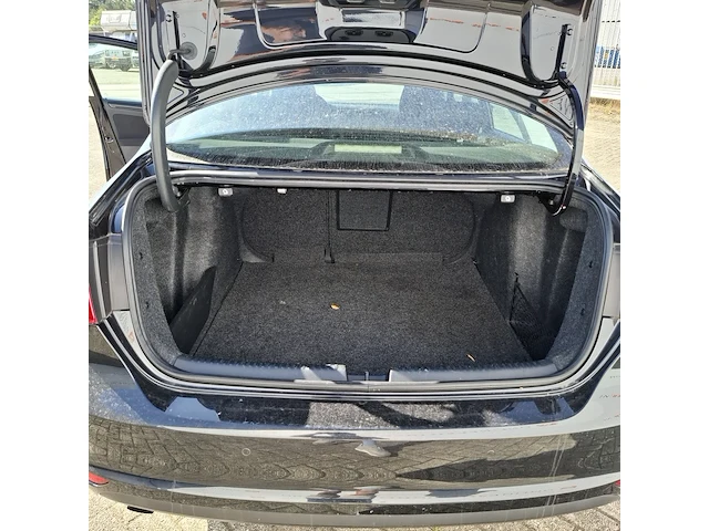 Personenauto volkswagen, jetta 1.2 tsi comfortline, bouwjaar 2012 - afbeelding 19 van  31