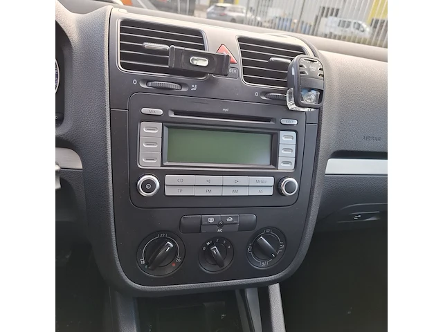Personenauto, volkswagen, jetta 2.0 tfsi sportline, zwart, 2007 - afbeelding 15 van  33