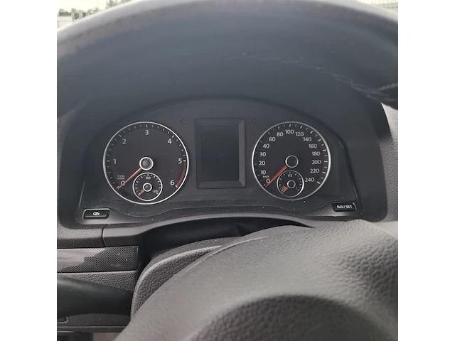 Personenauto volkswagen, jetta - afbeelding 6 van  52