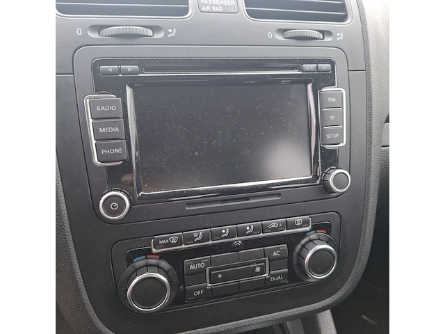 Personenauto volkswagen, jetta - afbeelding 8 van  52