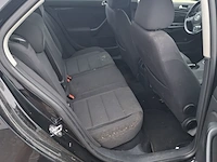 Personenauto volkswagen, jetta - afbeelding 18 van  52