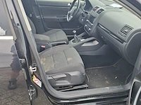 Personenauto volkswagen, jetta - afbeelding 21 van  52