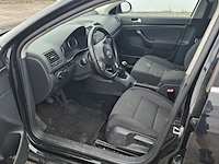 Personenauto volkswagen, jetta - afbeelding 52 van  52
