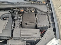 Personenauto volkswagen, jetta - afbeelding 29 van  52