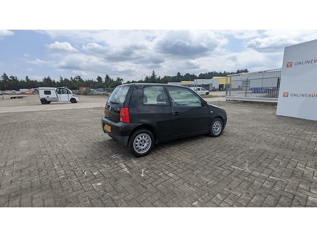 Personenauto, volkswagen, lupo 1.2 tdi 3l, 2002 - afbeelding 29 van  32