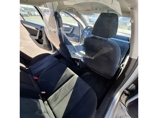 Personenauto volkswagen, passat 2.0 tdi, grijs, bouwjaar 2013 - afbeelding 16 van  45