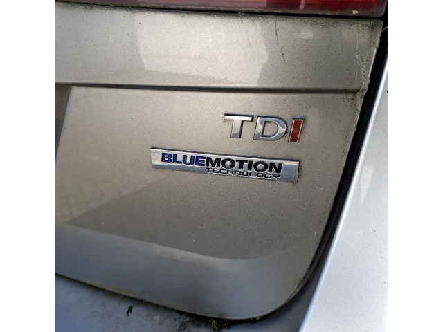 Personenauto volkswagen, passat 2.0 tdi, grijs, bouwjaar 2013 - afbeelding 31 van  45