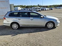 Personenauto volkswagen, passat 2.0 tdi, grijs, bouwjaar 2013 - afbeelding 34 van  45