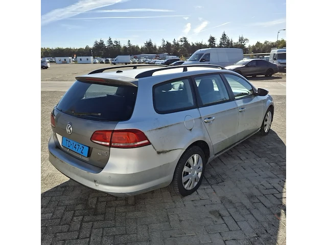 Personenauto volkswagen, passat 2.0 tdi, grijs, bouwjaar 2013 - afbeelding 41 van  45