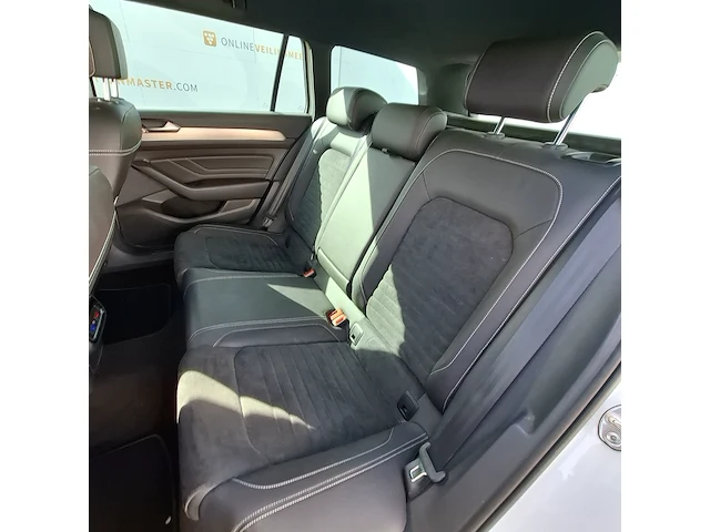 Personenauto volkswagen, passat variant 1.5tsi, wit, bouwjaar 2020 - afbeelding 32 van  52