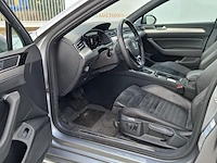 Personenauto volkswagen, passat variant 1.6 tdi highline r, grijs, bouwjaar 2017 - afbeelding 6 van  46