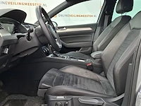 Personenauto volkswagen, passat variant 1.6 tdi highline r, grijs, bouwjaar 2017 - afbeelding 7 van  46