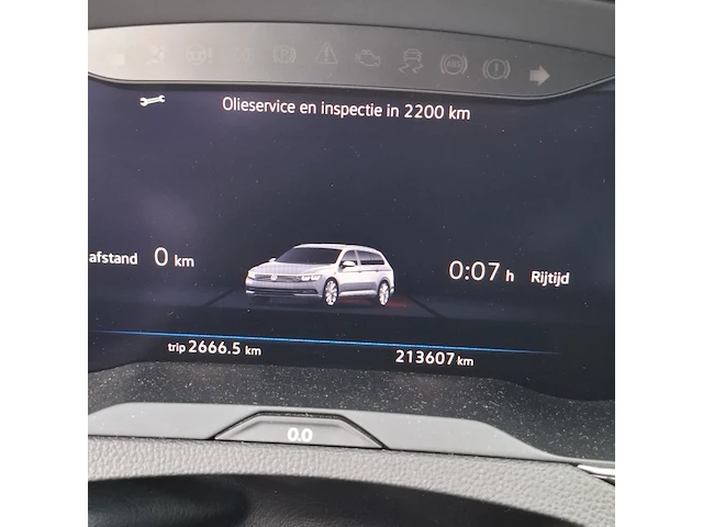 Personenauto volkswagen, passat variant 1.6 tdi highline r, grijs, bouwjaar 2017 - afbeelding 8 van  46