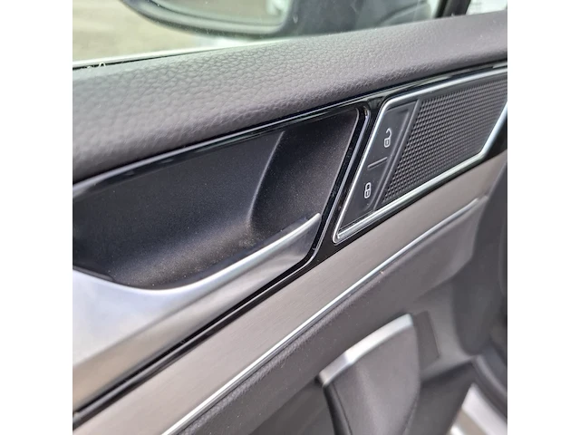 Personenauto volkswagen, passat variant 1.6 tdi highline r, grijs, bouwjaar 2017 - afbeelding 20 van  46
