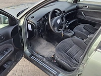 Personenauto, volkswagen, passat variant 2.0, 2003 - afbeelding 2 van  30