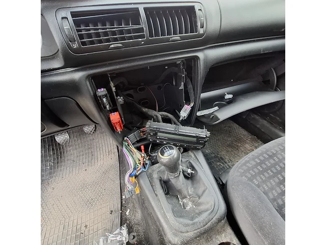 Personenauto, volkswagen, passat variant 2.0, 2003 - afbeelding 5 van  30
