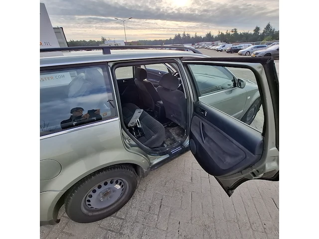 Personenauto, volkswagen, passat variant 2.0, 2003 - afbeelding 8 van  30