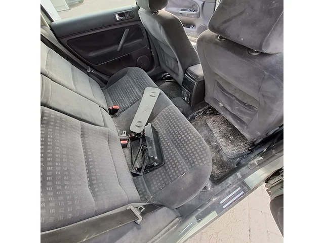Personenauto, volkswagen, passat variant 2.0, 2003 - afbeelding 9 van  30
