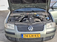 Personenauto, volkswagen, passat variant 2.0, 2003 - afbeelding 16 van  30