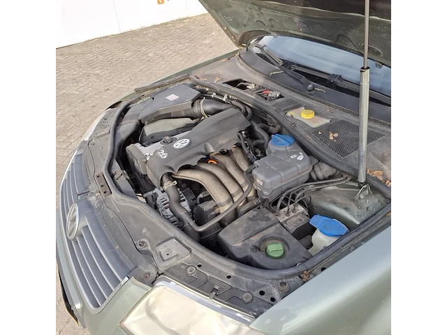 Personenauto, volkswagen, passat variant 2.0, 2003 - afbeelding 17 van  30