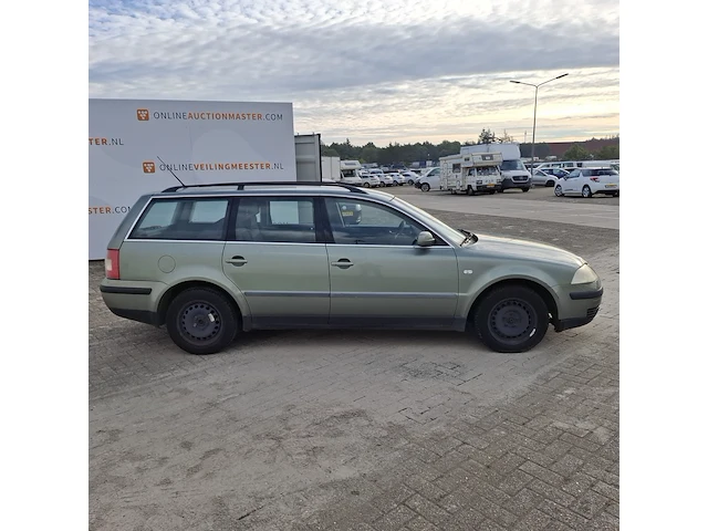 Personenauto, volkswagen, passat variant 2.0, 2003 - afbeelding 25 van  30