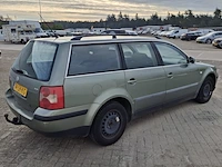 Personenauto, volkswagen, passat variant 2.0, 2003 - afbeelding 26 van  30