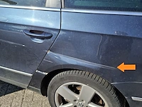 Personenauto volkswagen, passat variant 3.2 v6 highline 4m, bouwjaar 2007 - afbeelding 17 van  32