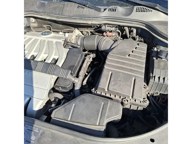 Personenauto volkswagen, passat variant 3.2 v6 highline 4m, bouwjaar 2007 - afbeelding 26 van  32