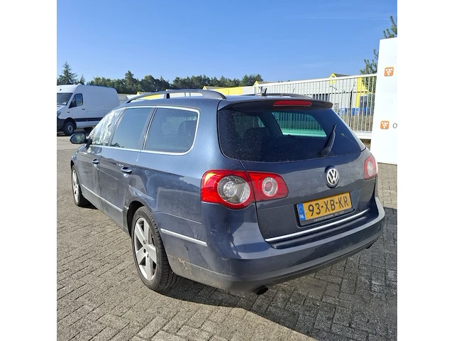 Personenauto volkswagen, passat variant 3.2 v6 highline 4m, bouwjaar 2007 - afbeelding 30 van  32