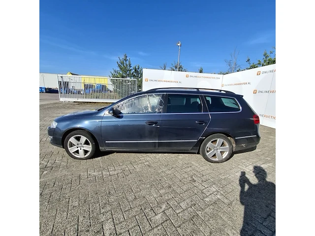Personenauto volkswagen, passat variant 3.2 v6 highline 4m, bouwjaar 2007 - afbeelding 31 van  32