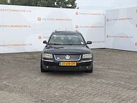 Personenauto volkswagen, passat variant 4.0 w8 4motion, bouwjaar 2001 - afbeelding 12 van  46