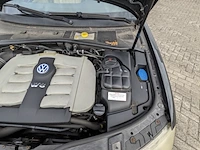 Personenauto volkswagen, passat variant 4.0 w8 4motion, bouwjaar 2001 - afbeelding 26 van  46