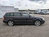 Personenauto volkswagen, passat variant 4.0 w8 4motion, bouwjaar 2001 - afbeelding 34 van  46