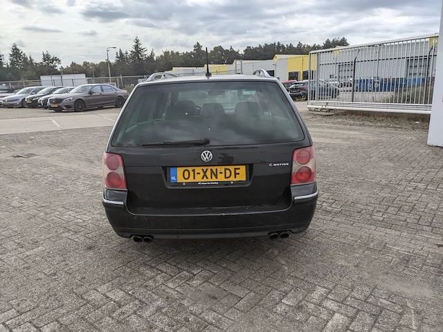 Personenauto volkswagen, passat variant 4.0 w8 4motion, bouwjaar 2001 - afbeelding 43 van  46