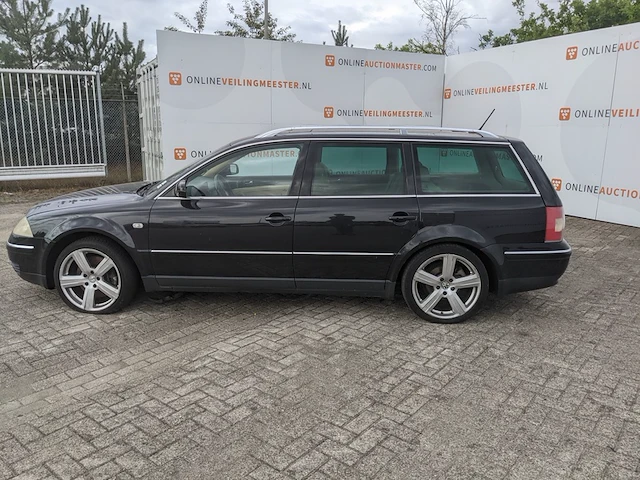Personenauto volkswagen, passat variant 4.0 w8 4motion, bouwjaar 2001 - afbeelding 45 van  46