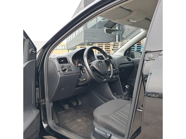 Personenauto, volkswagen, polo 1.0, 2014 - afbeelding 16 van  49