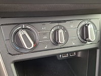 Personenauto, volkswagen, polo 1.0, 2020 - afbeelding 19 van  45