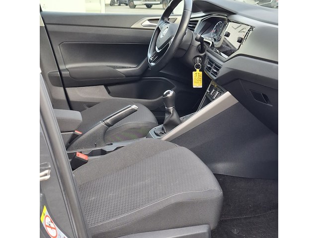 Personenauto, volkswagen, polo 1.0, 2020 - afbeelding 30 van  45