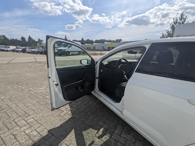 Personenauto volkswagen, polo 1.0 tsi comfortline, bouwjaar 2024 - afbeelding 2 van  41