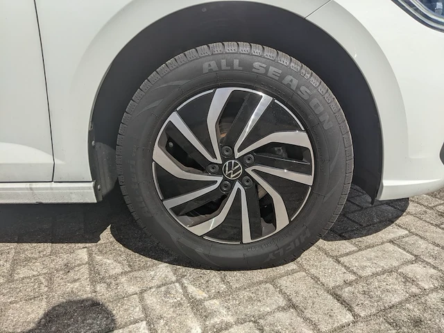 Personenauto volkswagen, polo 1.0 tsi comfortline, bouwjaar 2024 - afbeelding 36 van  41