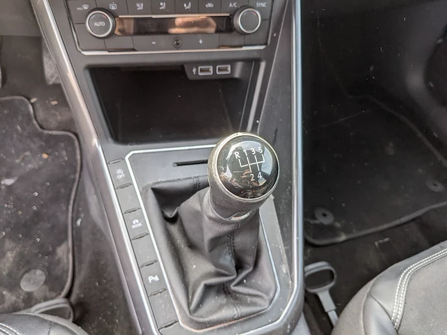 Personenauto volkswagen, polo 1.0 tsi highline, blauw, bouwjaar 2019 - afbeelding 14 van  50
