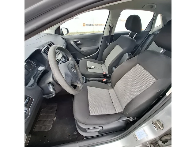 Personenauto volkswagen, polo 1.2-12v bluemotion, bouwjaar 2011 - afbeelding 4 van  61