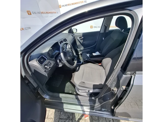 Personenauto volkswagen, polo 1.2-12v comfortline, bouwjaar 2012 - afbeelding 4 van  63