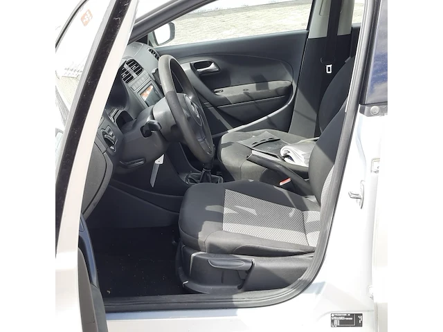 Personenauto volkswagen, polo 1.2-12v trendline, bouwjaar 2009 - afbeelding 13 van  45